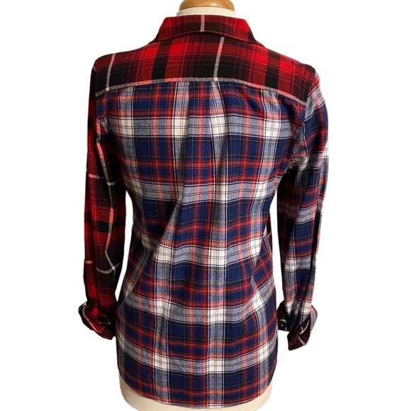 Joe Fresh mixed plaid flannel top medium - Picture 3 of 3